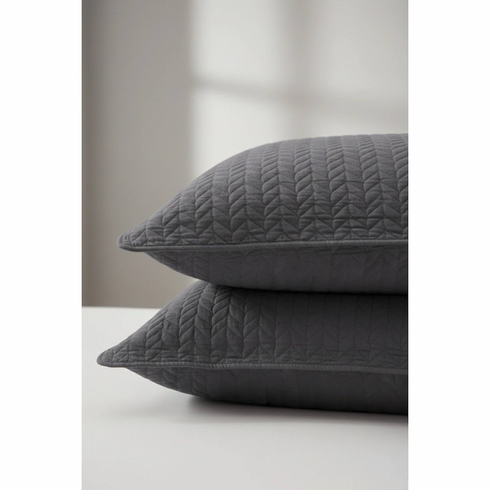 LuxeCotton Graphite Grey 
Bedspread with Pillow Covers
